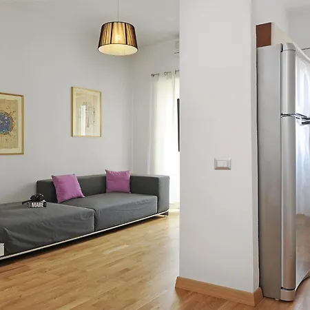 Holiday Apartment *